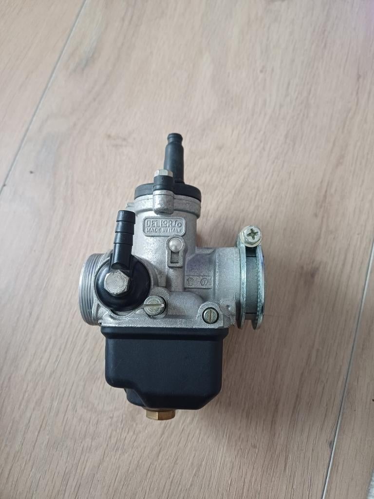 Dellorto PHBL AD 24mm Carburateur NIEUW!, Ophalen of Verzenden, Nieuw, Carburateur, Piaggio