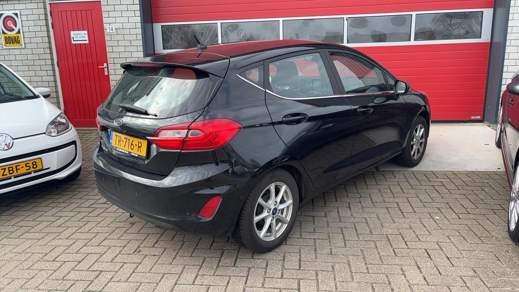 Ford Fiesta 1.0 EcoBoost Titanium TREKHAAK / BANG & OLUFSEN, Gebruikt, Euro 6, Origineel Nederlands, Handgeschakeld
