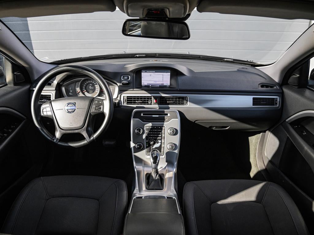 Volvo V70 1.6 D2 Kinetic | Automaat | Navi | Climate control, Auto's, Stof, Zwart, 4 cilinders, Diesel