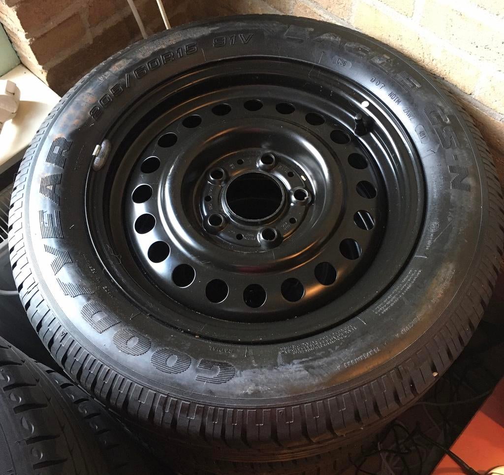BMW Stalen Reservewielen 4 zgan 15 inch, Ophalen, Zo goed als nieuw