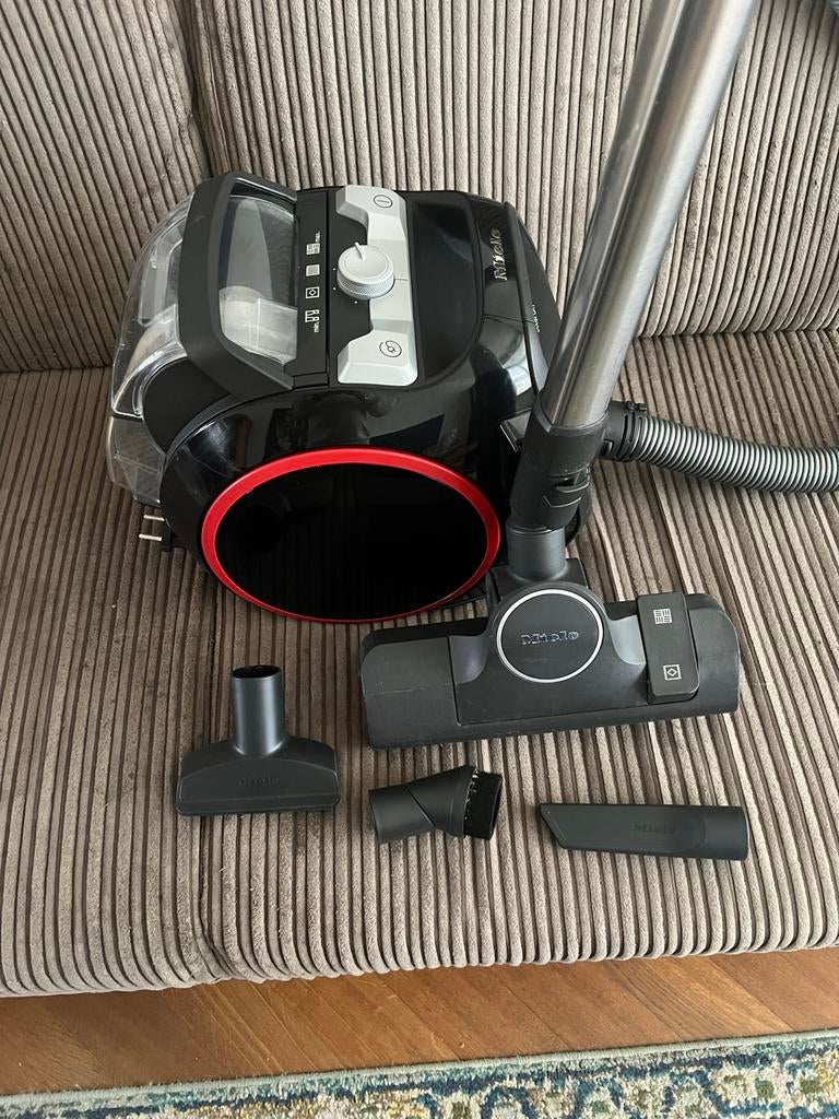 Miele Boost CX1 Compacte Stofzuiger Zonder Zak, Witgoed en Apparatuur, Stofzuigers, Stofzuiger, Ophalen of Verzenden, Zo goed als nieuw