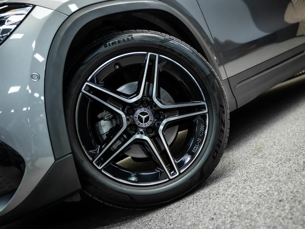 Mercedes-Benz GLA-klasse 200 AMG Line, 4 cilinders, 163 pk, SUV of Terreinwagen, 1332 cc