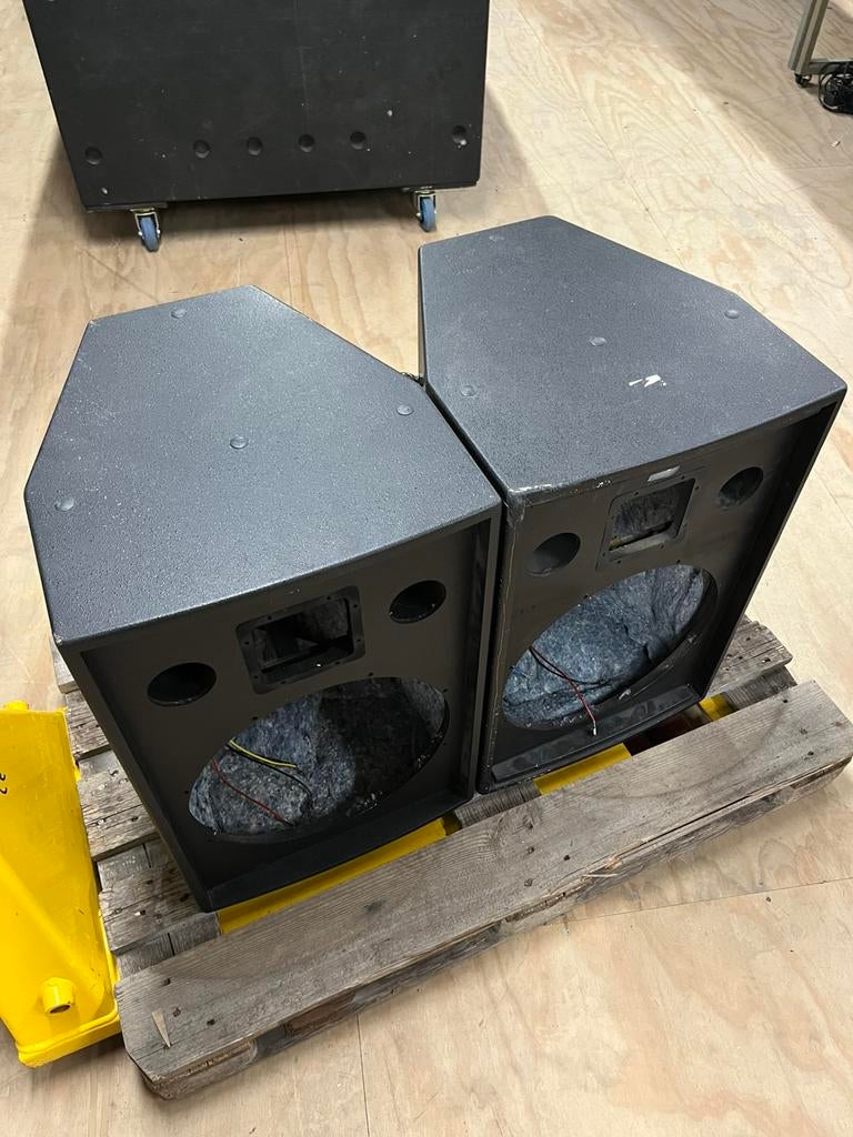 Dynacord MX15 set luidsprekerkasten LEEG, Gebruikt, Dynacord, 120 watt of meer, Dynacord