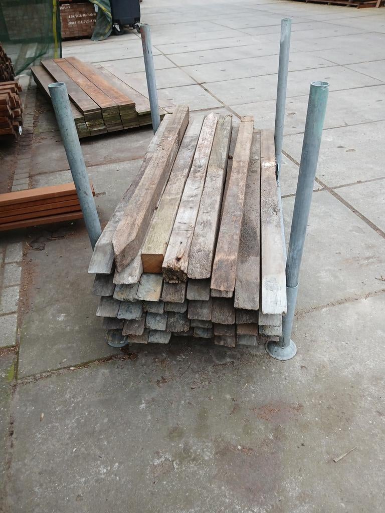 Pallen 70×70×1500 €5 per stuk, Tuin en Terras, Ophalen, Palen, Nieuw, Hardhout