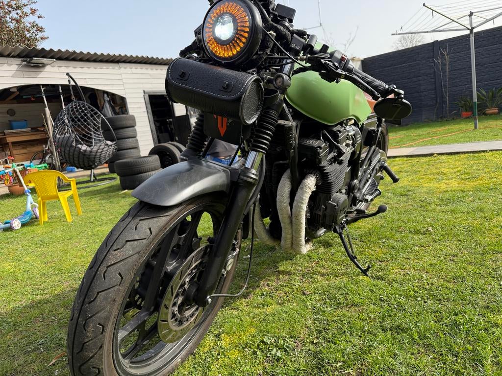 Yamaha XJ600 Café Racer - Top geluid en rijdt heerlijk!, Motoren, Motoren | Yamaha, Sportuitlaat, 4 cilinders, Motorrijbewijs A