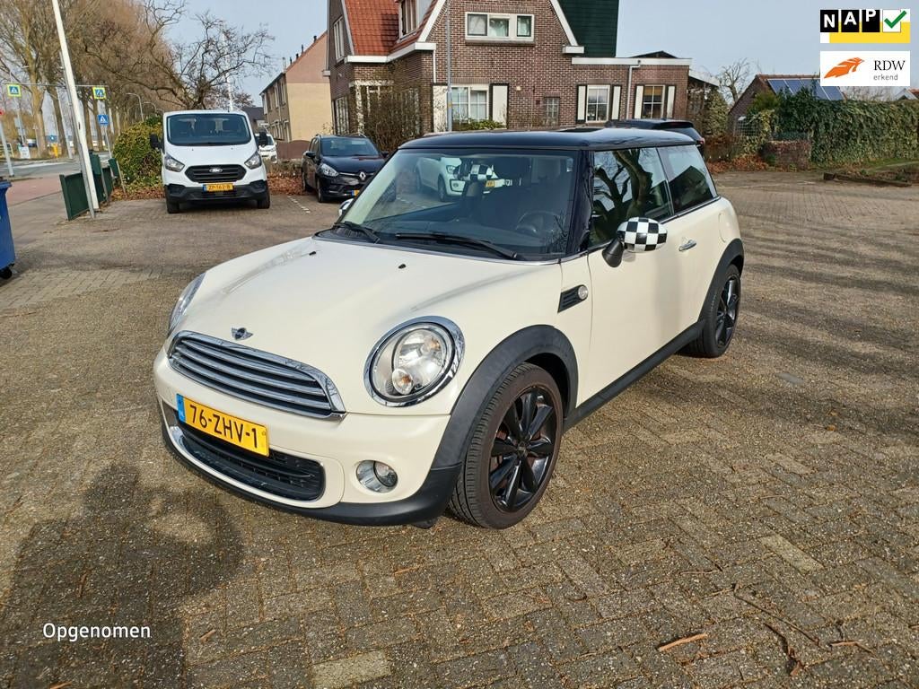 Mini Mini 1.6 One Business Line 1e eig dealer onderh., Voorwielaandrijving, Euro 5, 4 cilinders, 4 stoelen