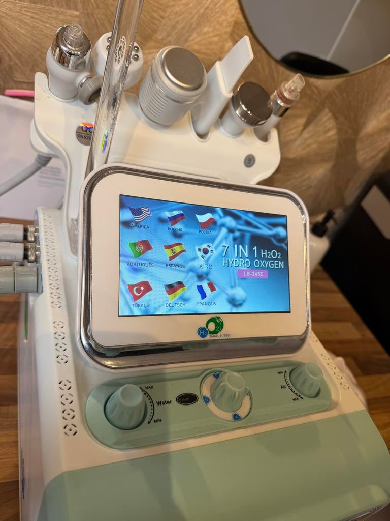 Hydrafacial apparaat 7-in-1 H2O2 Hydro Oxygen, Ophalen, Zo goed als nieuw