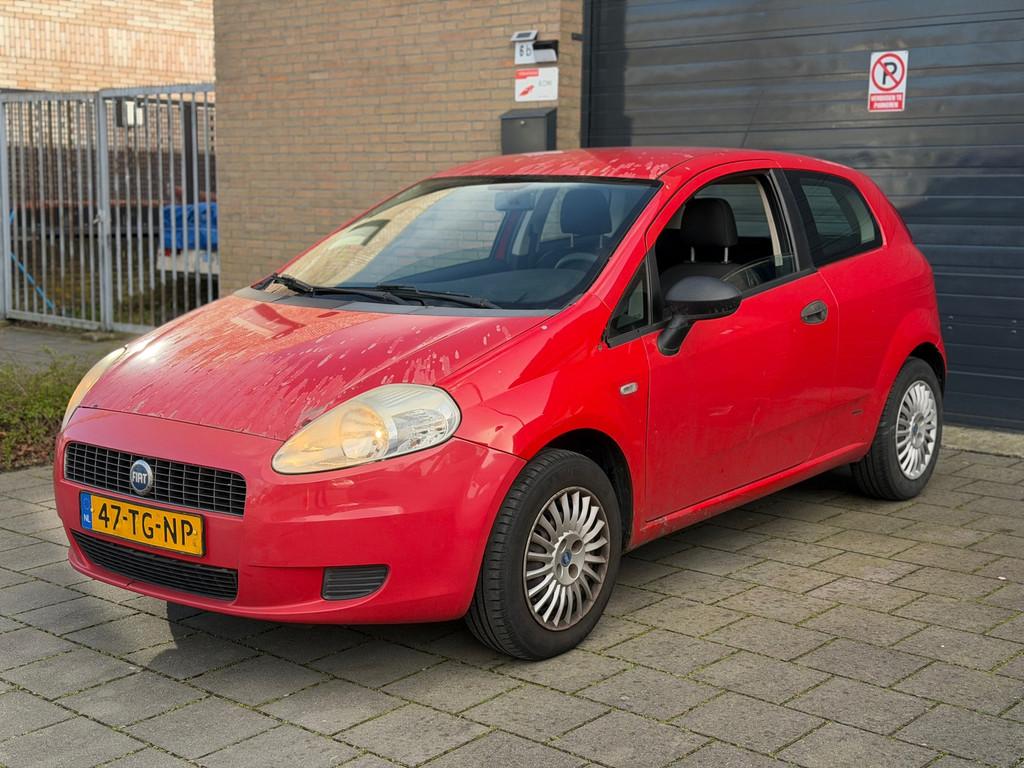 Fiat Grande Punto 1.2 Sportsound Apk Airco Elekt pakket inru, Stof, 1242 cc, 4 cilinders, Elektrische ramen