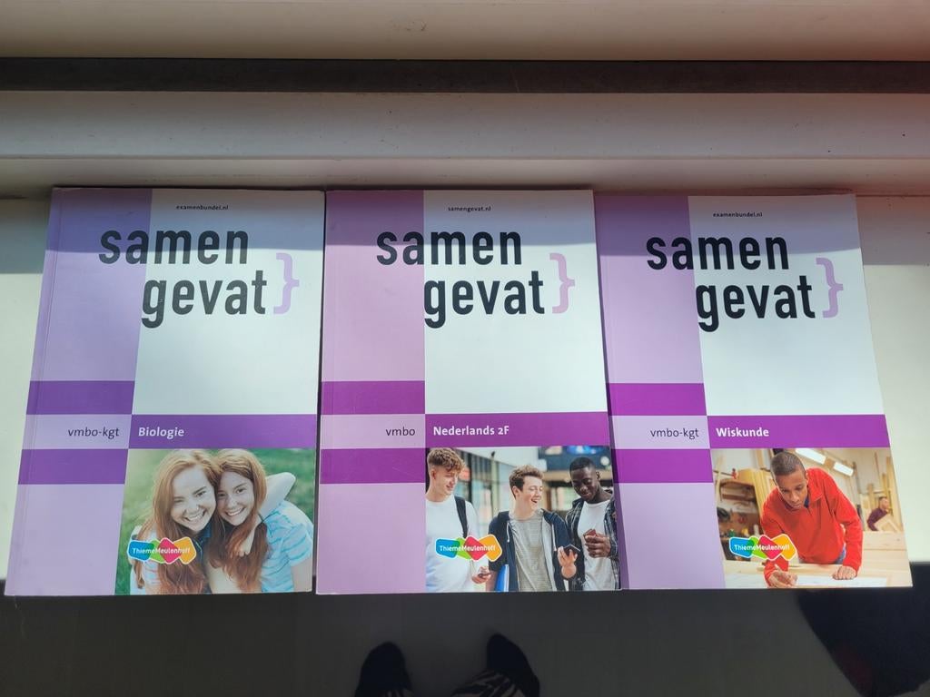 Samengevat examenbundel VMBO Biologie, Nederlands, Wiskunde, Boeken, Schoolboeken, Gelezen, Wiskunde A, VMBO, Ophalen of Verzenden