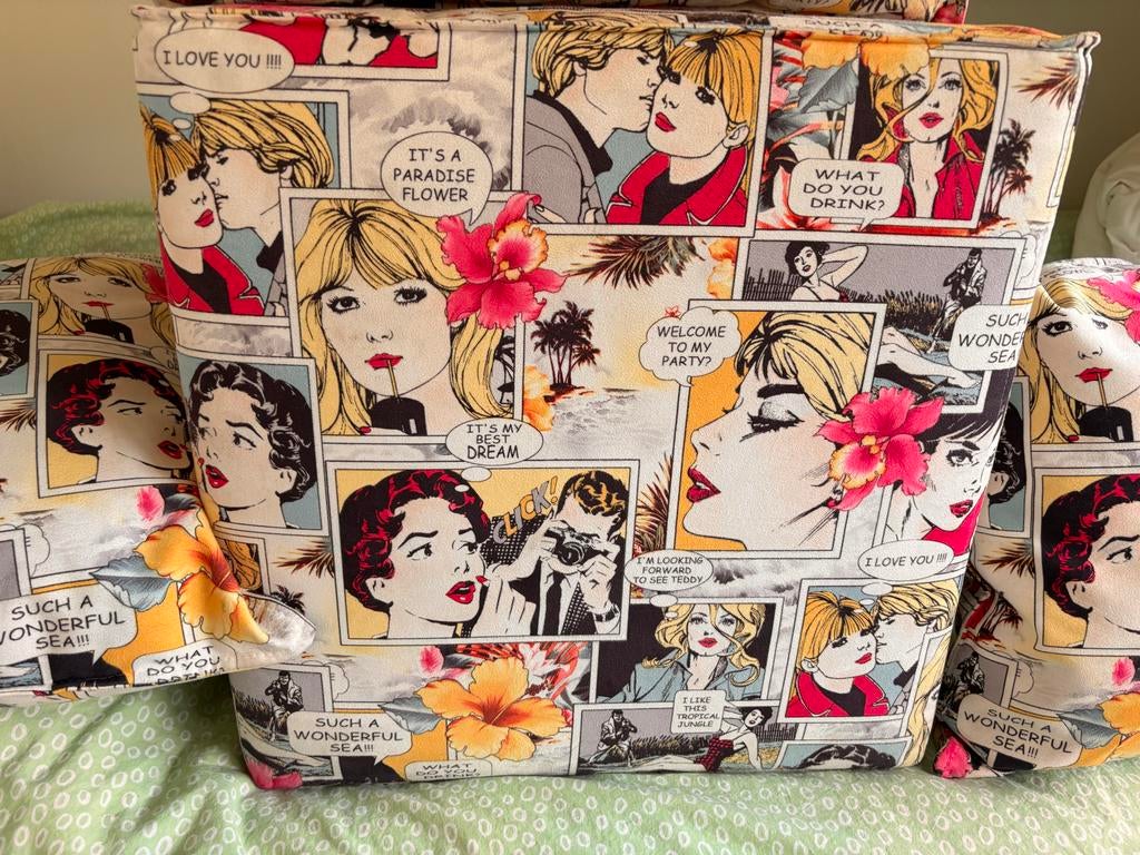 Poef met 3 kussens, Huis en Inrichting, Minder dan 50 cm, Gebruikt, Vierkant, Minder dan 50 cm