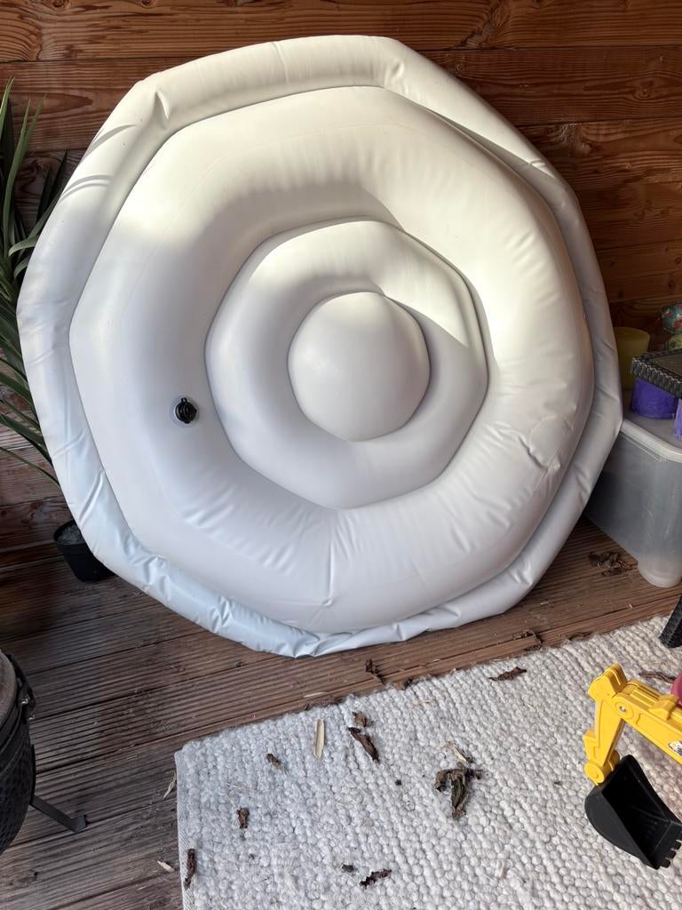 Opblaasbare jacuzzi, Tuin en Terras, Zwembaden, Gebruikt, Opblaaszwembad, Rond, Minder dan 200 cm