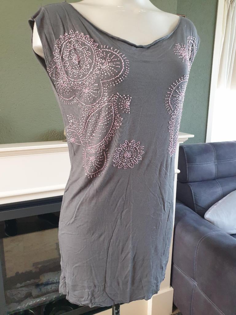 Antik Batik mooie grijs roze kralen top shirt M 40, Kleding | Dames, Maat 38/40 (M), Verzenden, Zo goed als nieuw, Zonder mouw