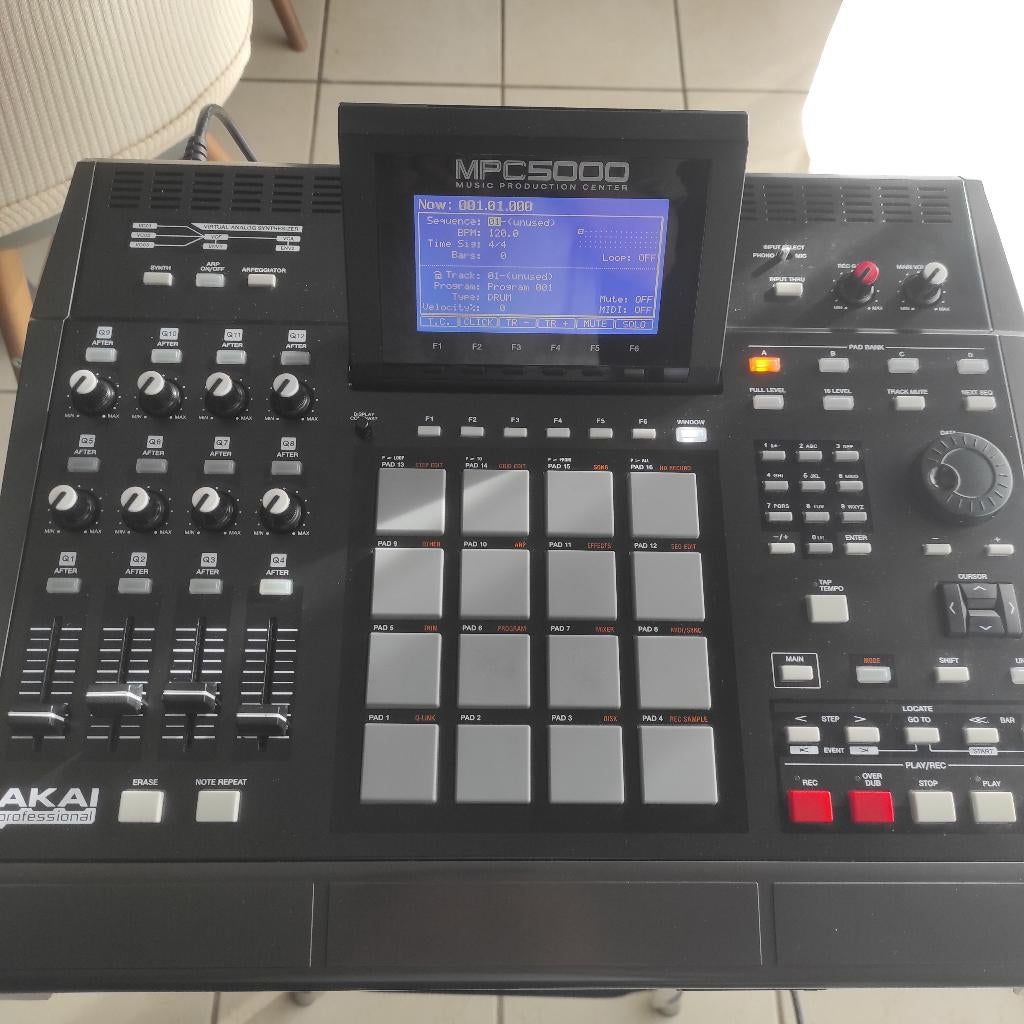 Akai MPC 5000, Muziek en Instrumenten, Samplers, Ophalen of Verzenden, Gebruikt