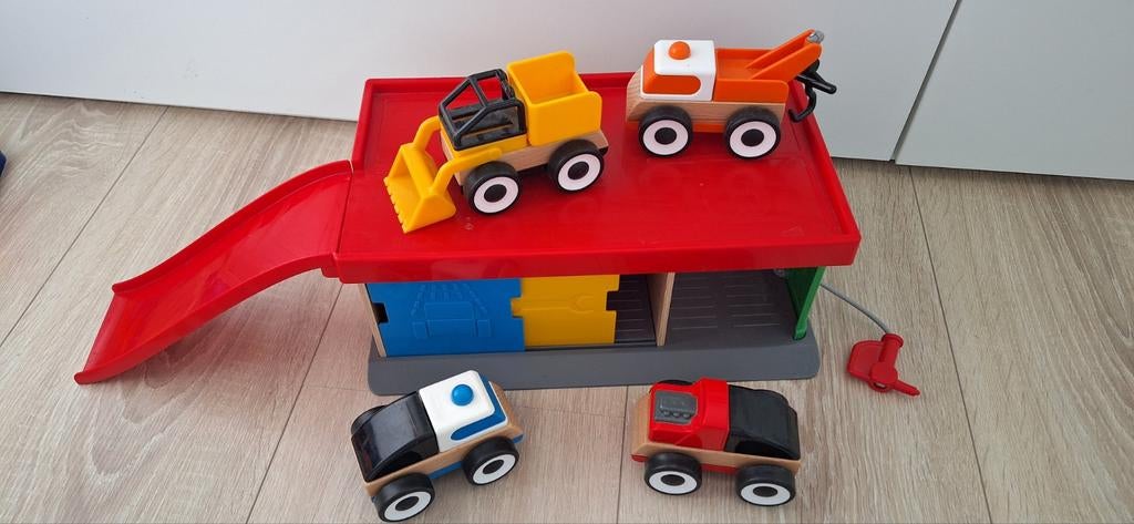 Ikea lillabo houten auto's met garage, Ophalen of Verzenden, Zo goed als nieuw, Jongen