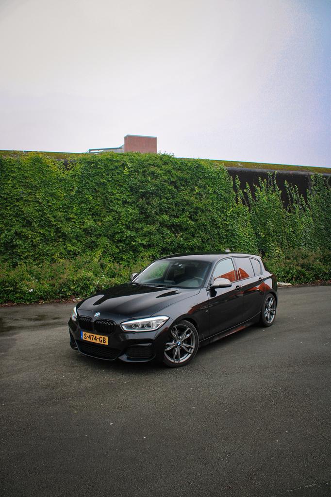 BMW 1-Serie 120i (M135i Look), Auto's, 1998 cc, Achterwielaandrijving, 4 cilinders, Alcantara