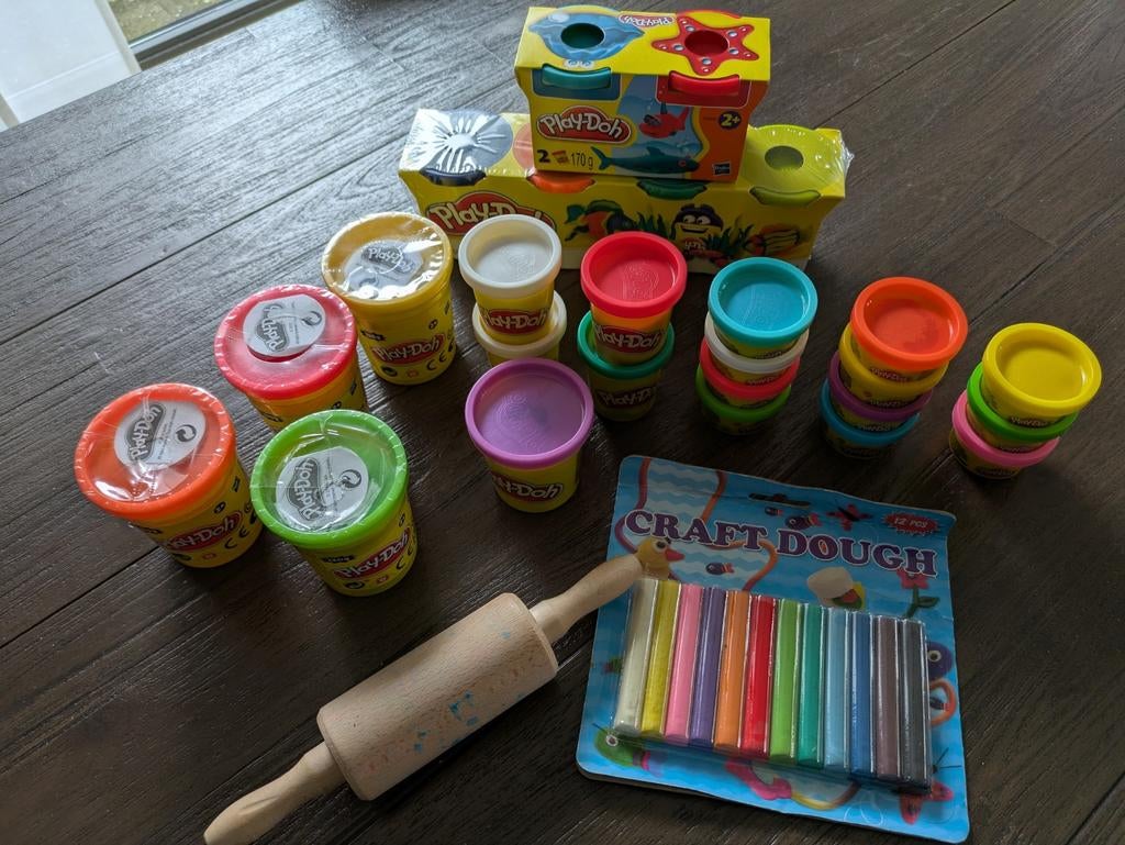 Grote set play Doh klei en Roller, Ophalen of Verzenden, Materiaal