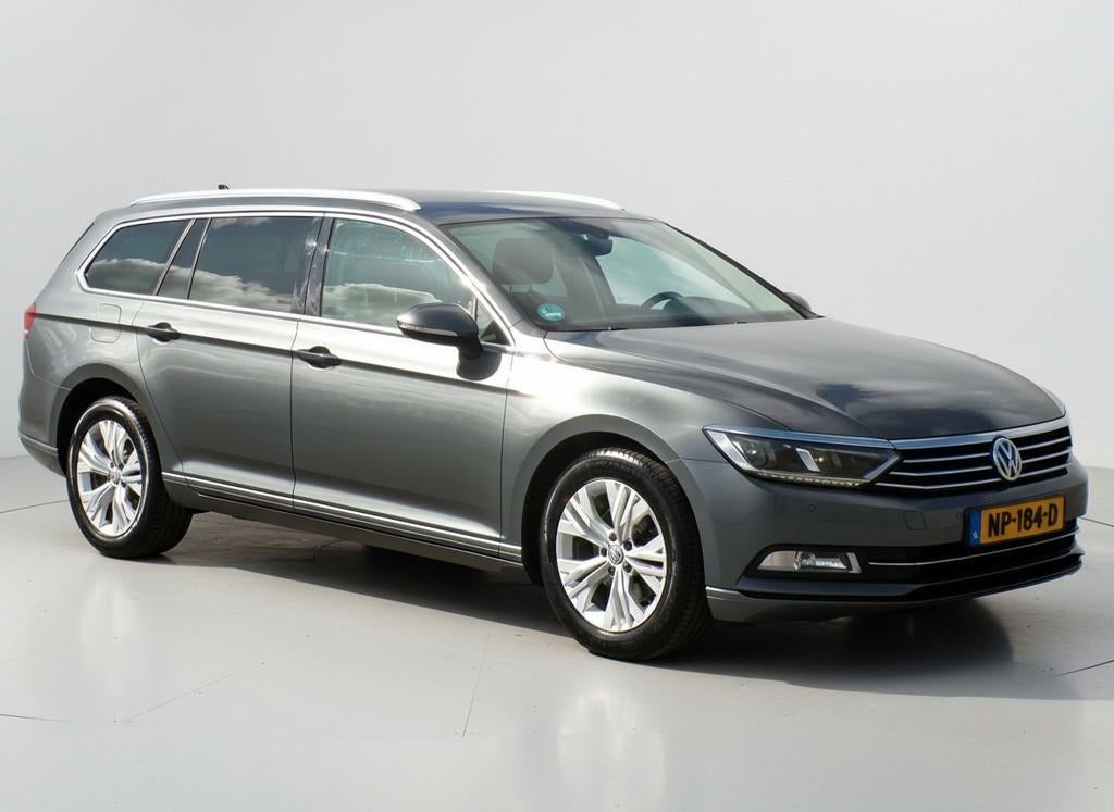 Volkswagen Passat Variant 2.0 TDI Connected Series Plus|Navi, Auto's, Volkswagen, Voorwielaandrijving, Stof, Gebruikt, 4 cilinders