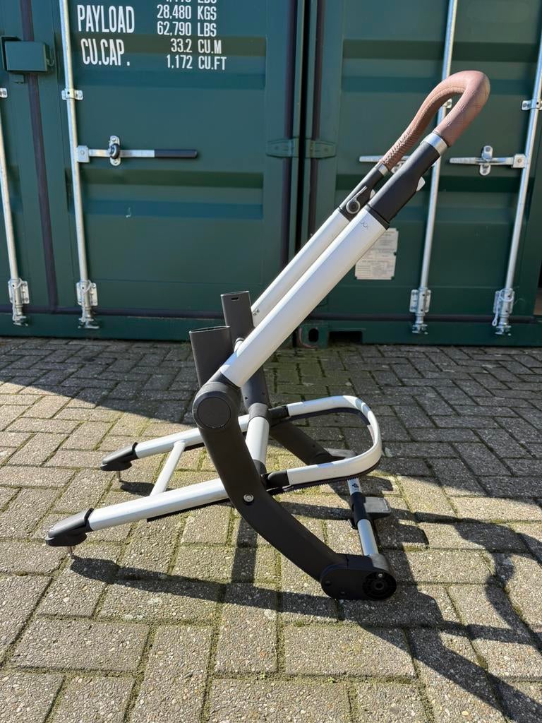 Joolz Day 2 frame, Ophalen of Verzenden, Zo goed als nieuw, Overige typen