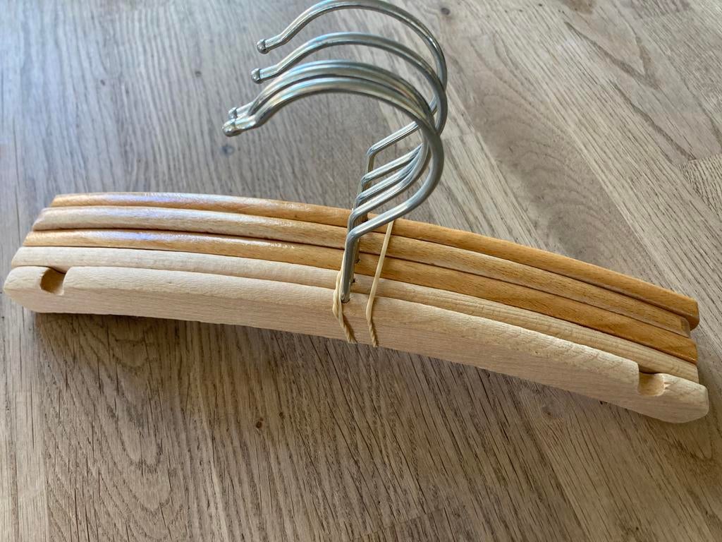 Set van 6 baby kleerhangertjes, Ophalen, Gebruikt, Jongen of Meisje