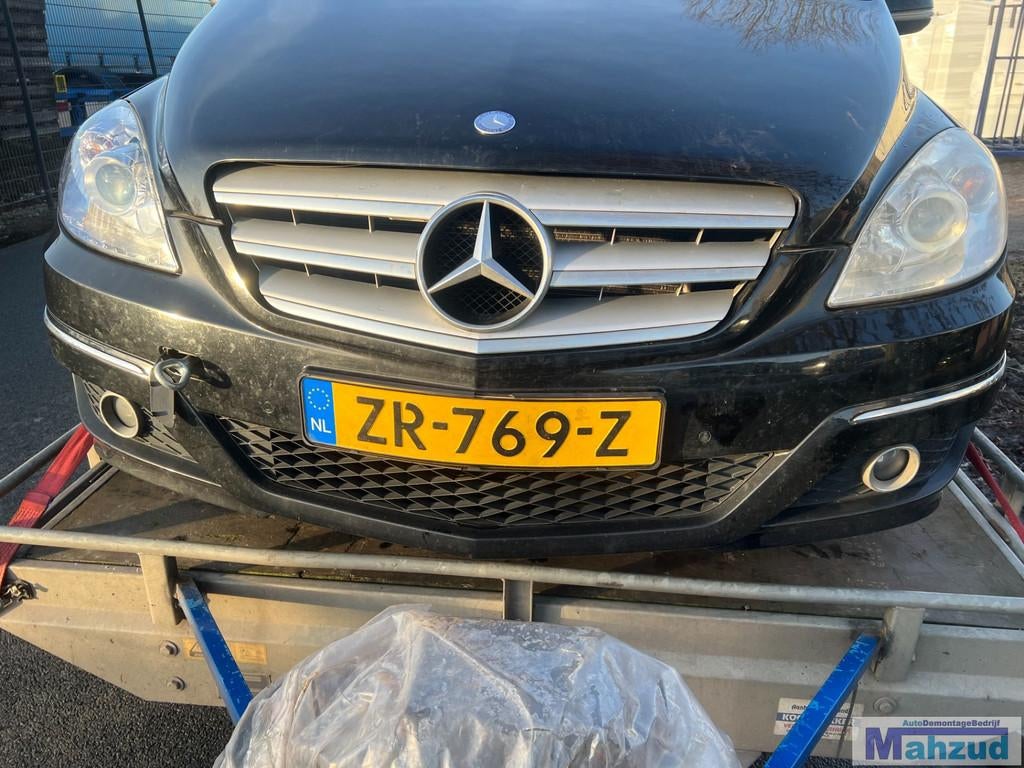 MERCEDES B KLASSE W245 Zwart 191 voorbumper 2004-2011, Auto-onderdelen, Gebruikt, Mercedes-Benz AG, Mercedes-Benz, Ophalen of Verzenden