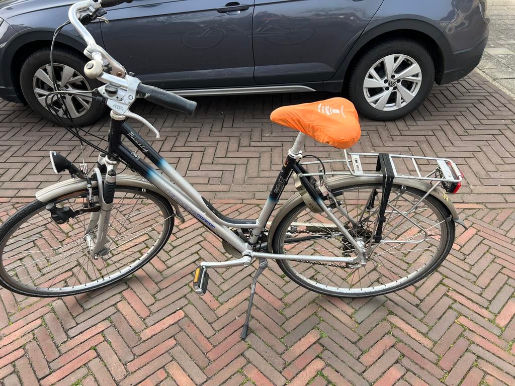Koga damesfiets oud, Ophalen, Zo goed als nieuw, Minder dan 10 versnellingen, Koga Miyata