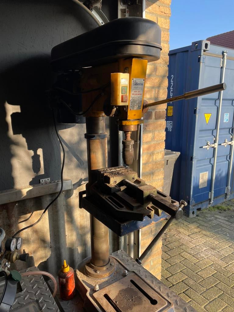 Kolom boormachine, ferm, Ophalen, Gebruikt, Kolomboormachine, Variabele snelheid