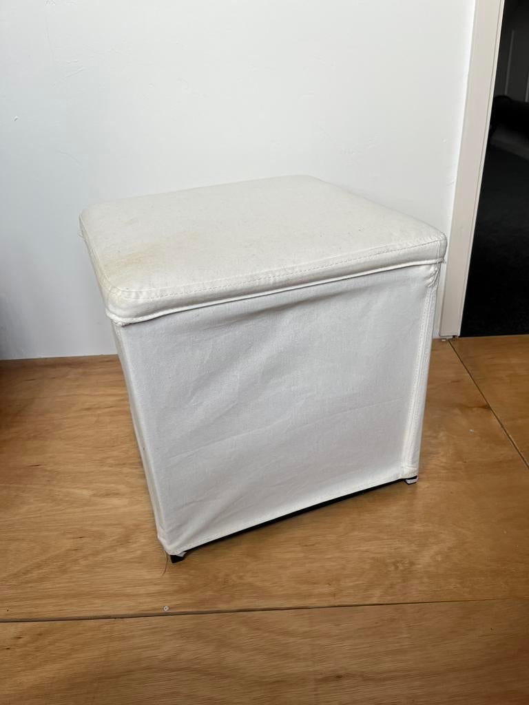 Ikea bosnas opbergkrukje, Ophalen of Verzenden, Gebruikt, Wit, Overige materialen