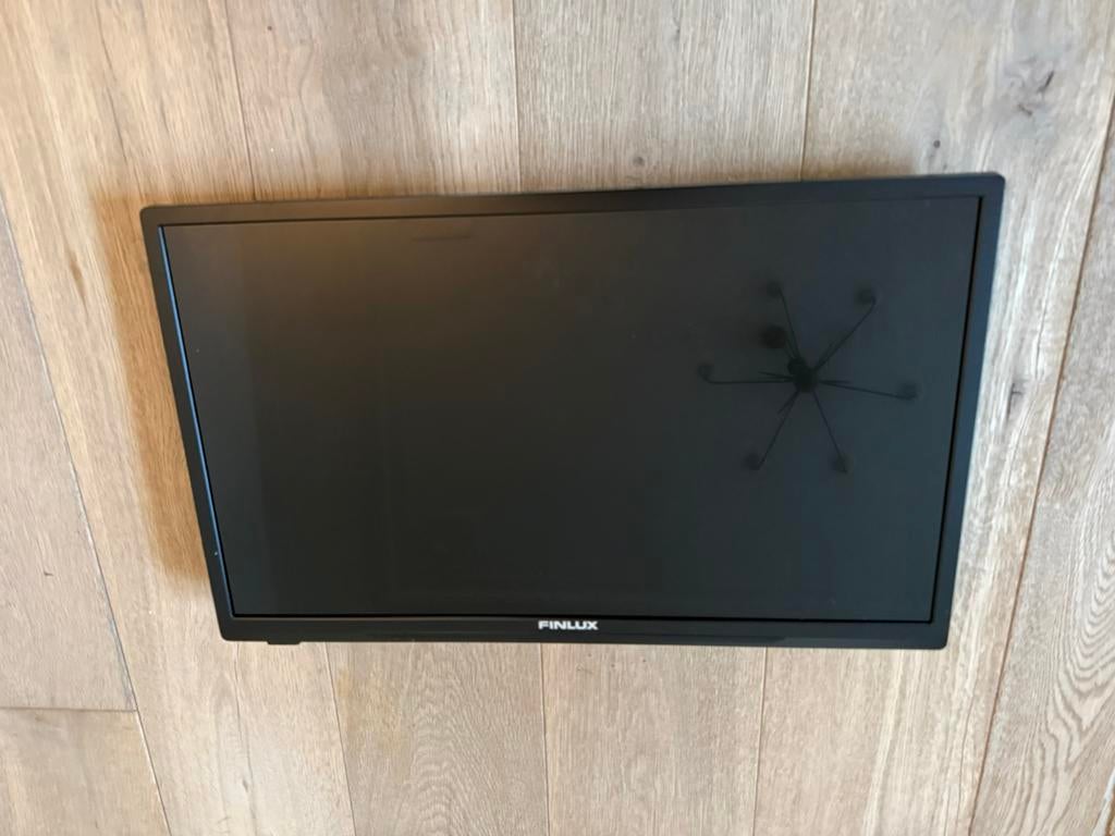 Finlux tv met afstandsbediening, Overige merken, Gebruikt, Ophalen of Verzenden, 40 tot 60 cm