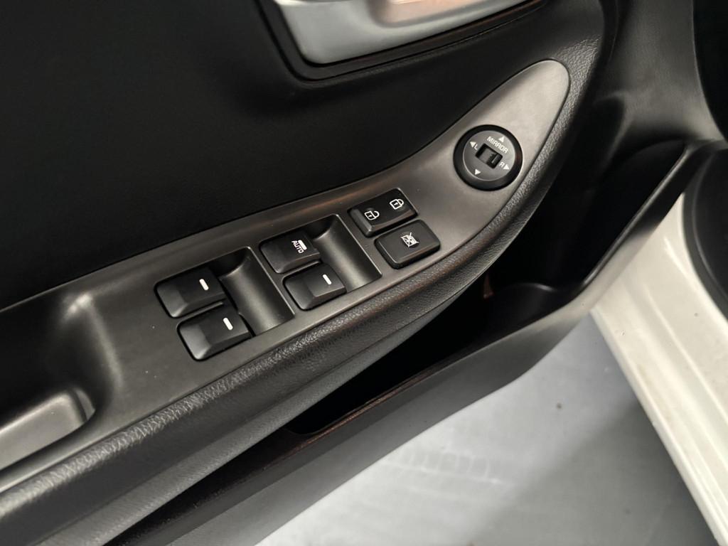 Kia Picanto 1.0 CVVT DynamicLine, Voorwielaandrijving, Euro 5, Stof, Gebruikt