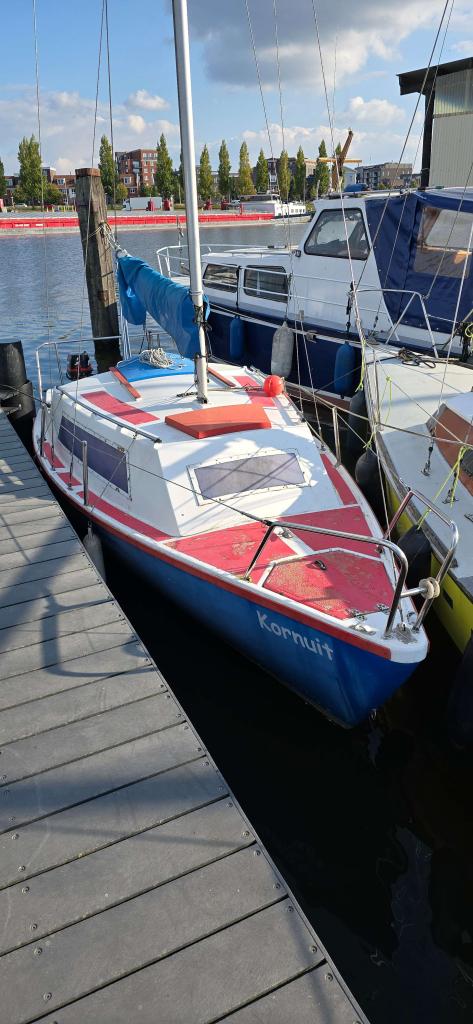Kajuitboot polyester 1250euro, Gebruikt, Overige brandstoffen, Niet ingevuld, Tourjacht of Cruiser