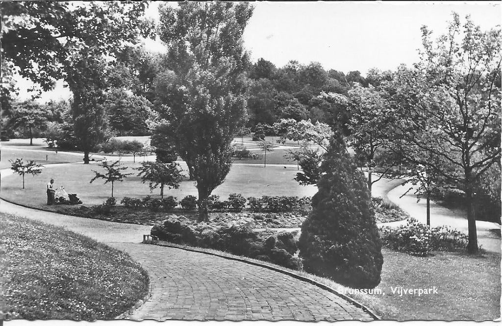 Brunssum  Vijverpark., Ophalen of Verzenden, 1960 tot 1980, Gelopen, Limburg