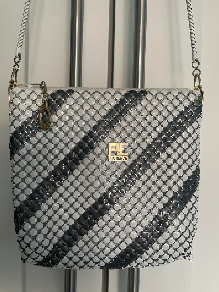 Stijlvollle PE  Florence Schoudertas  zwart wit pailetten, Ophalen of Verzenden, Zo goed als nieuw, Wit, Overige merken