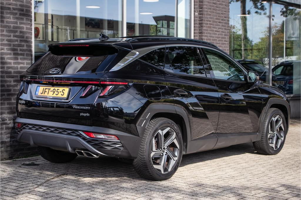 Hyundai Tucson 1.6 T-GDI PHEV Premium Sky 4WD | Navi | Stoel, Gebruikt, 4 cilinders, Zwart, Leder
