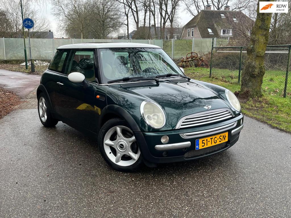 Mini Mini 1.6 Cooper Chili| NIEUWE KOPPELING|LEDER|PANO|BRIT, Auto's, Mini, 15 km/l, Gebruikt, Beige, 4 cilinders