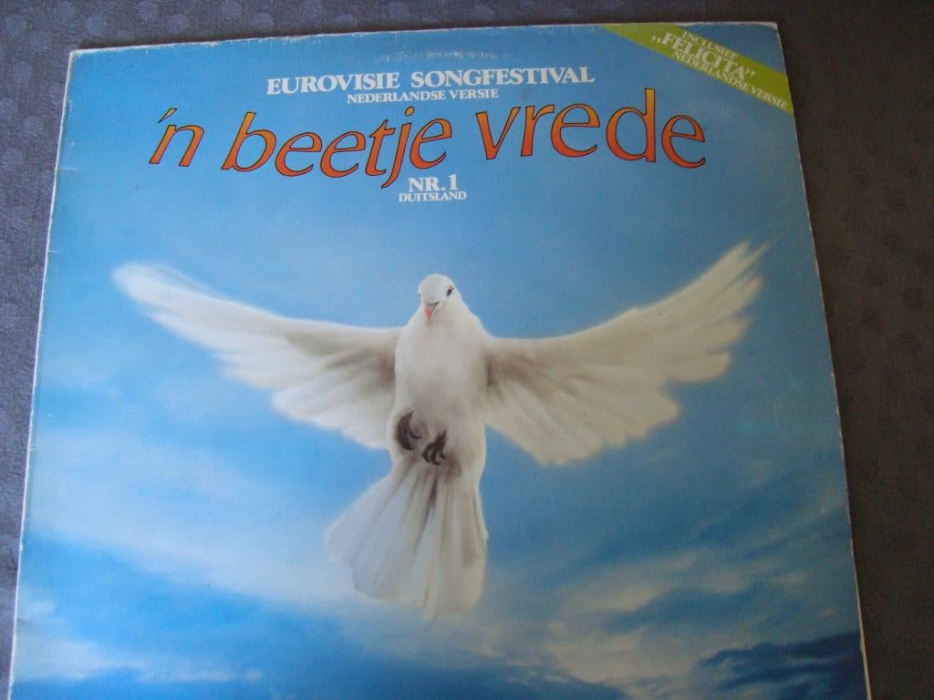 Eurovisie songfestival 'n beetje vrede, Ophalen of Verzenden, Zo goed als nieuw, 12 inch, Levenslied of Smartlap