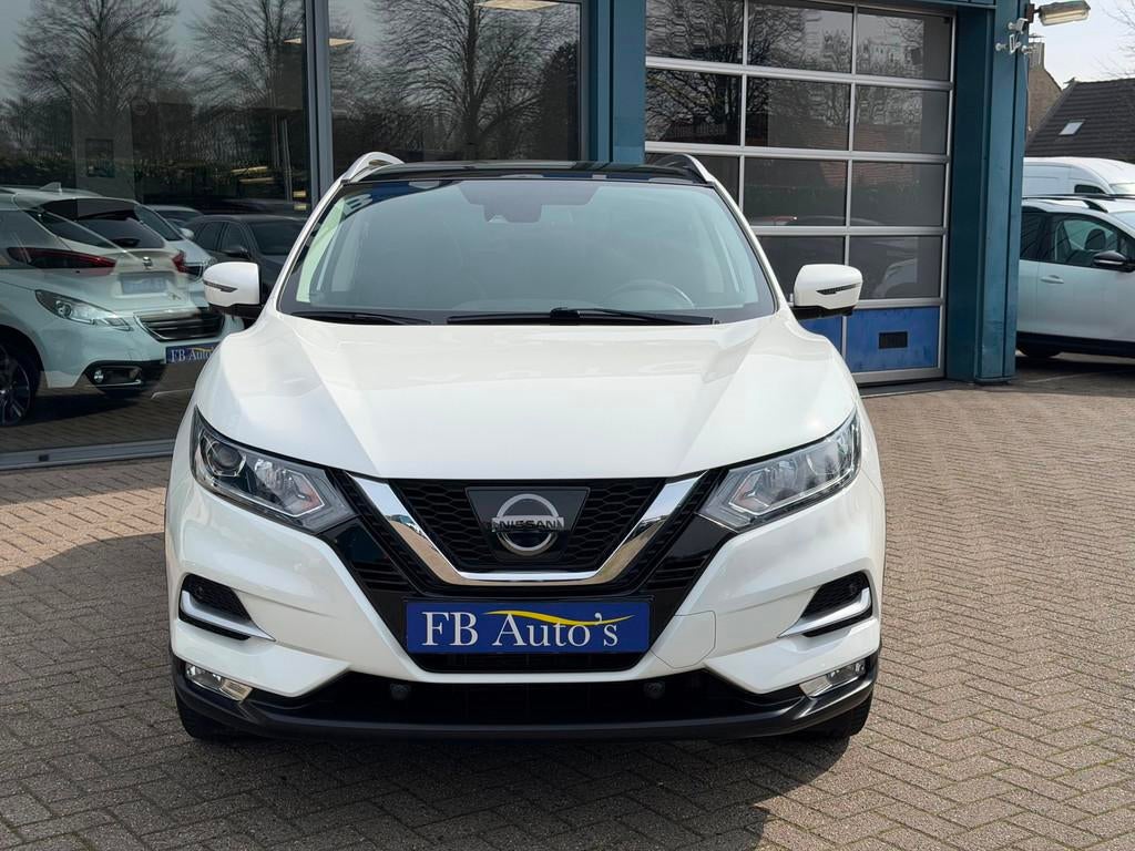 Nissan Qashqai 1.2 N-Connecta Facelift Airco Lmv Navi Camera, Voorwielaandrijving, Stof, Gebruikt, Zwart