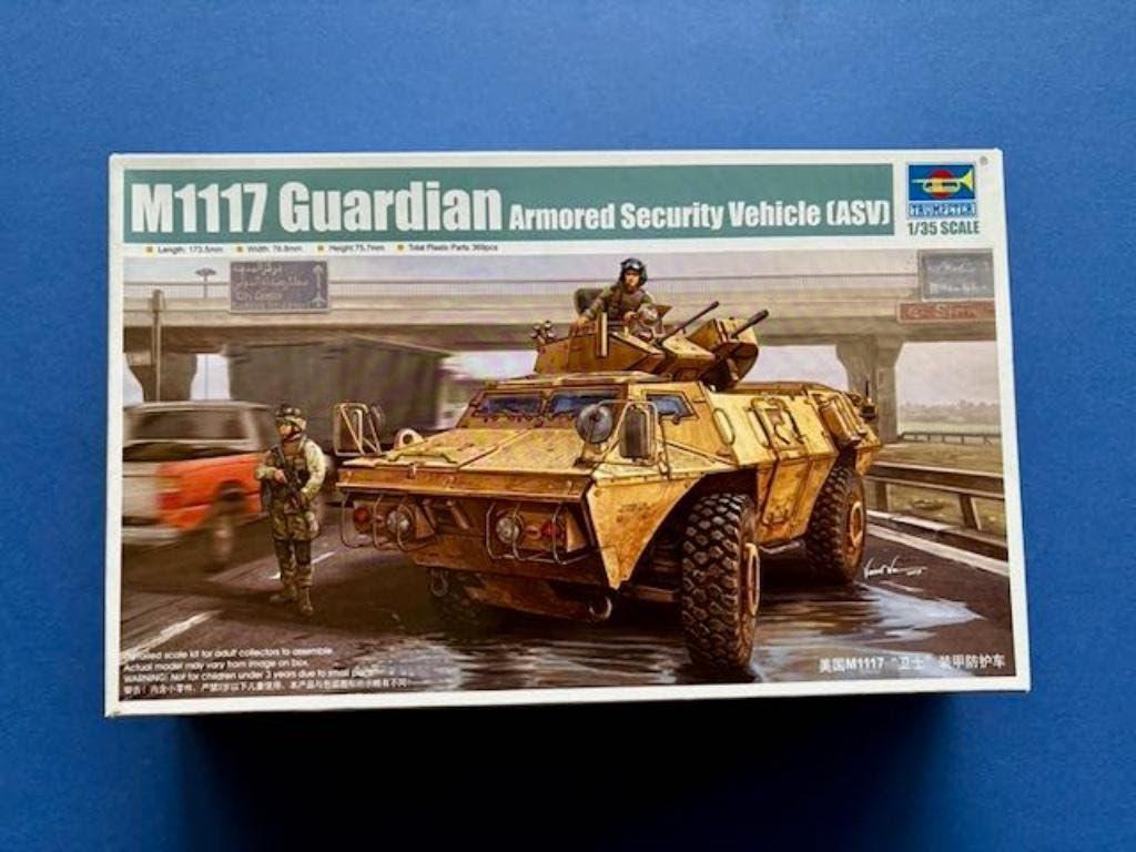 Trumpeter	1541	M1117  Security Vehicle (ASV) 1/35, Overige merken, Tank, 1:32 tot 1:50, Nieuw