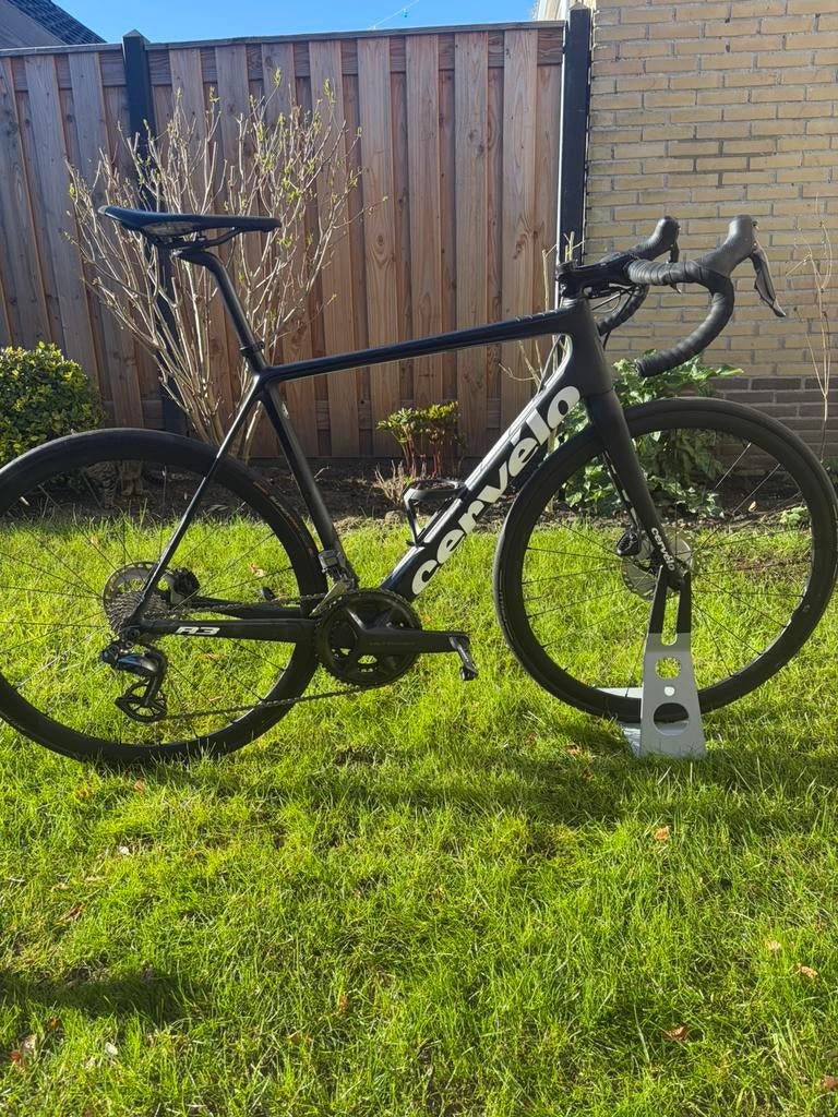 Cervélo R3 mt 56 disc Ultegra Di2 - Racefiets, Carbon, Zo goed als nieuw, Meer dan 20 versnellingen, 53 tot 57 cm