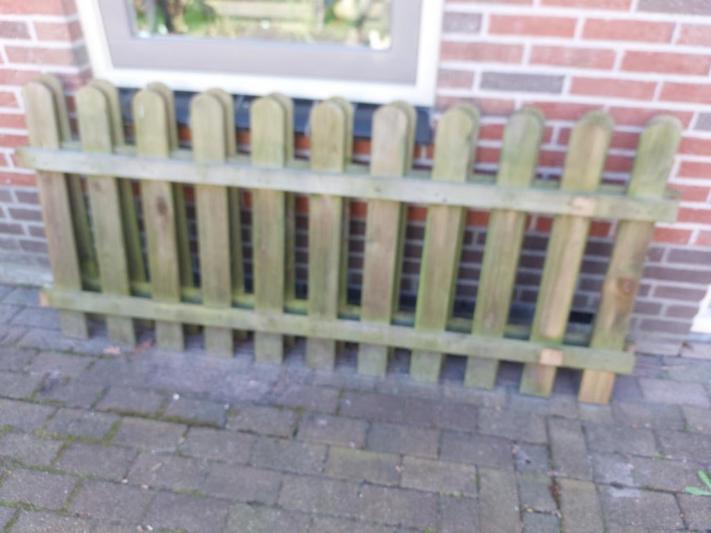 Houten tuinhekje - Ideaal voor afscheiding of decoratie, Tuin en Terras, Ophalen, Gebruikt, Hout, Tuinhek