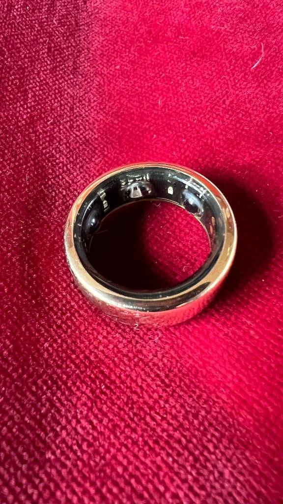 Oura Ring goudkleurig met goede batterij., Gebruikt, Oura, Geel, IOS