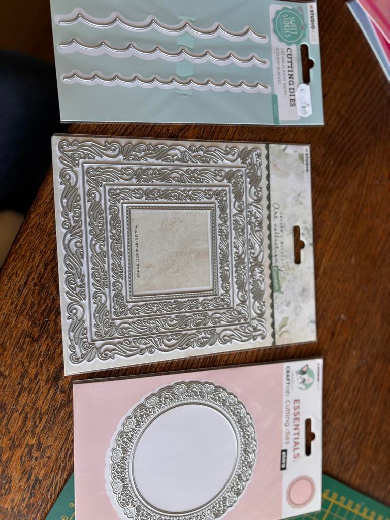 3 nieuwe snijmallen, Ophalen of Verzenden, Nieuw, Overige thema's, Pons of Mal