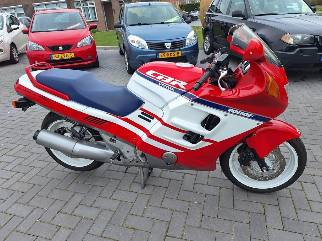 Honda Sport CBR 1000F / IN ZEER NETTE STAAT - foto 3