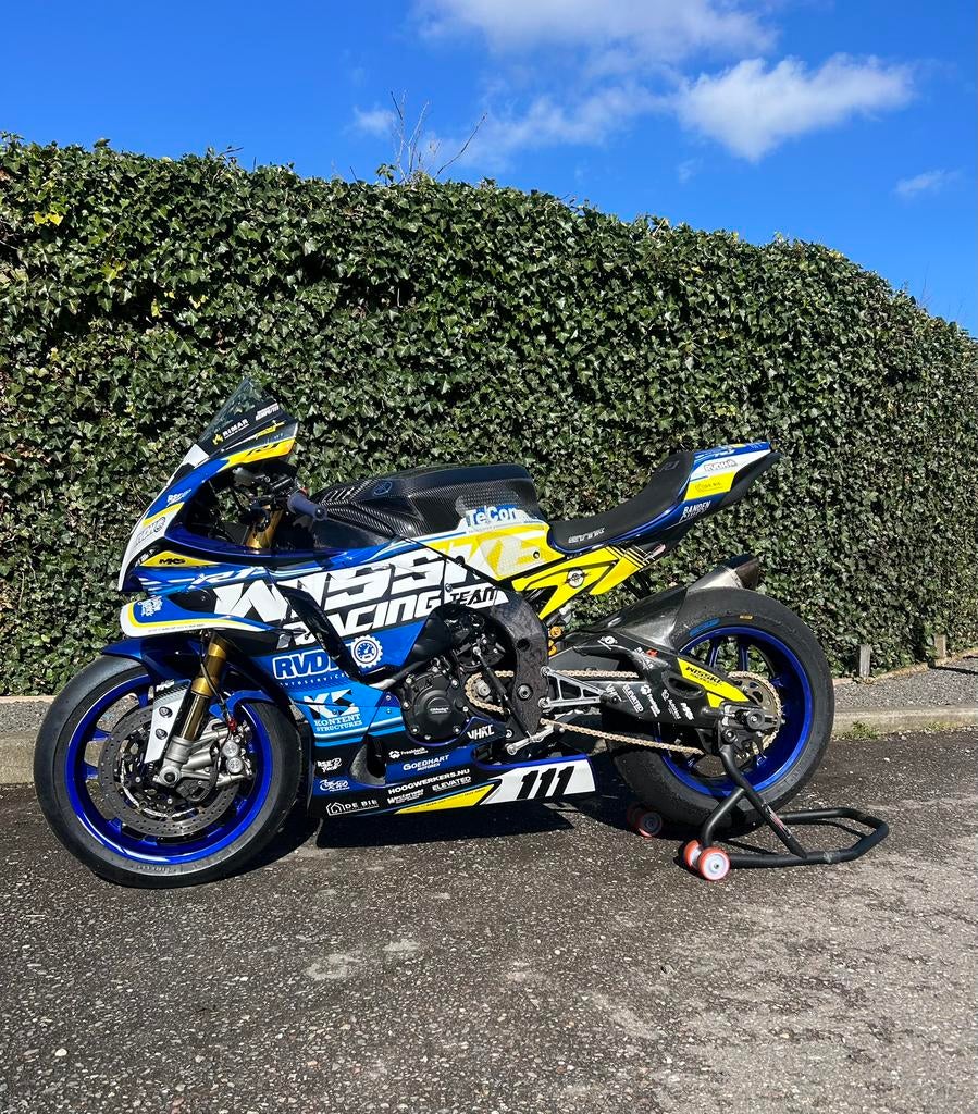 R1M 2021 circuitmotor