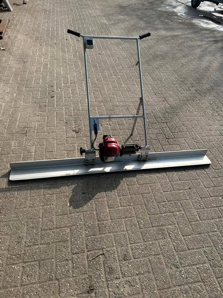 Afwerkspaan 2 meter met honda gx 25, Ophalen of Verzenden, Zo goed als nieuw, Dakdrager
