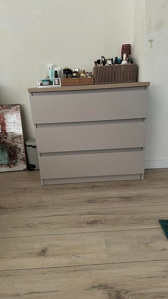 Naia grijs beige ladekast Leenbakker, Huis en Inrichting, Kasten | Ladekasten, Ophalen, Nieuw, 50 tot 100 cm, 3 of 4 laden