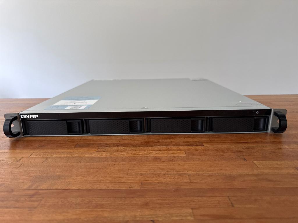 QNAP TS-432XU-RP, Ophalen, Gebruikt