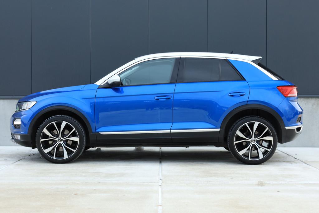 VW T-Roc 1.0 style ACC Lane Assist, Auto's, Voorwielaandrijving, Gebruikt, Euro 6, Blauw