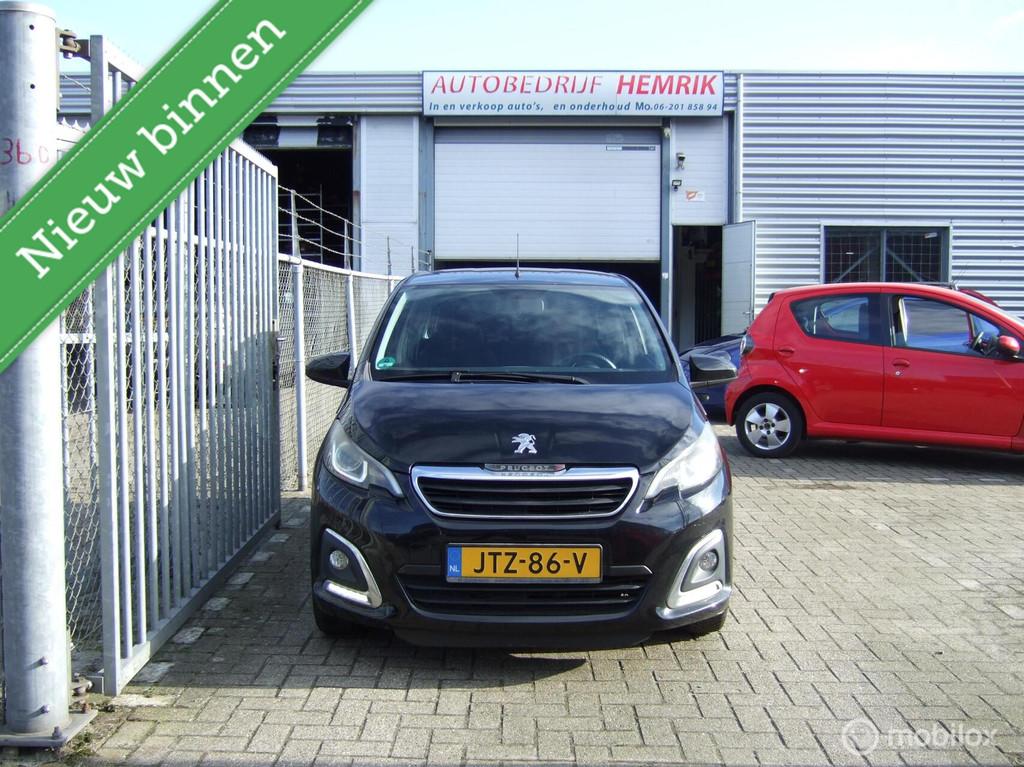 Peugeot 108 1.2 Puretech Roland Garros, Voorwielaandrijving, Stof, Gebruikt, 1199 cc