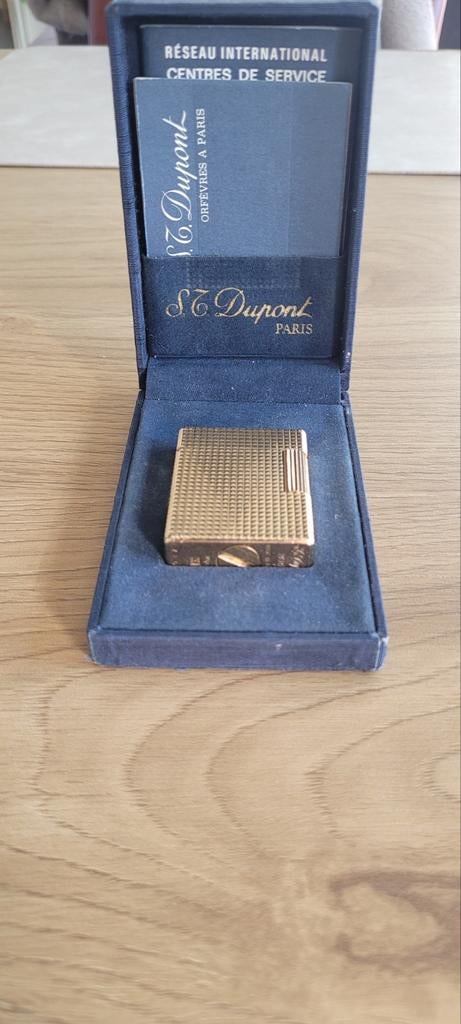 Geelgoud vergulde S.T. Dupont aansteker met doos, Ophalen of Verzenden, Gebruikt, Aansteker