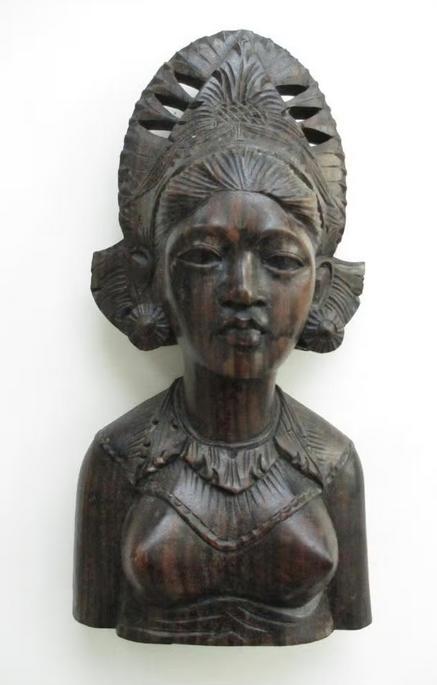 Javaanse ebbehouten buste, Verzenden